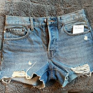 Free People Distressed Denim Shorts~brand new never worn w/ tags!